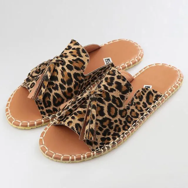 Chicvane Leopard Printed Open Toe Tasseled Flat Sandals Slides Sandals