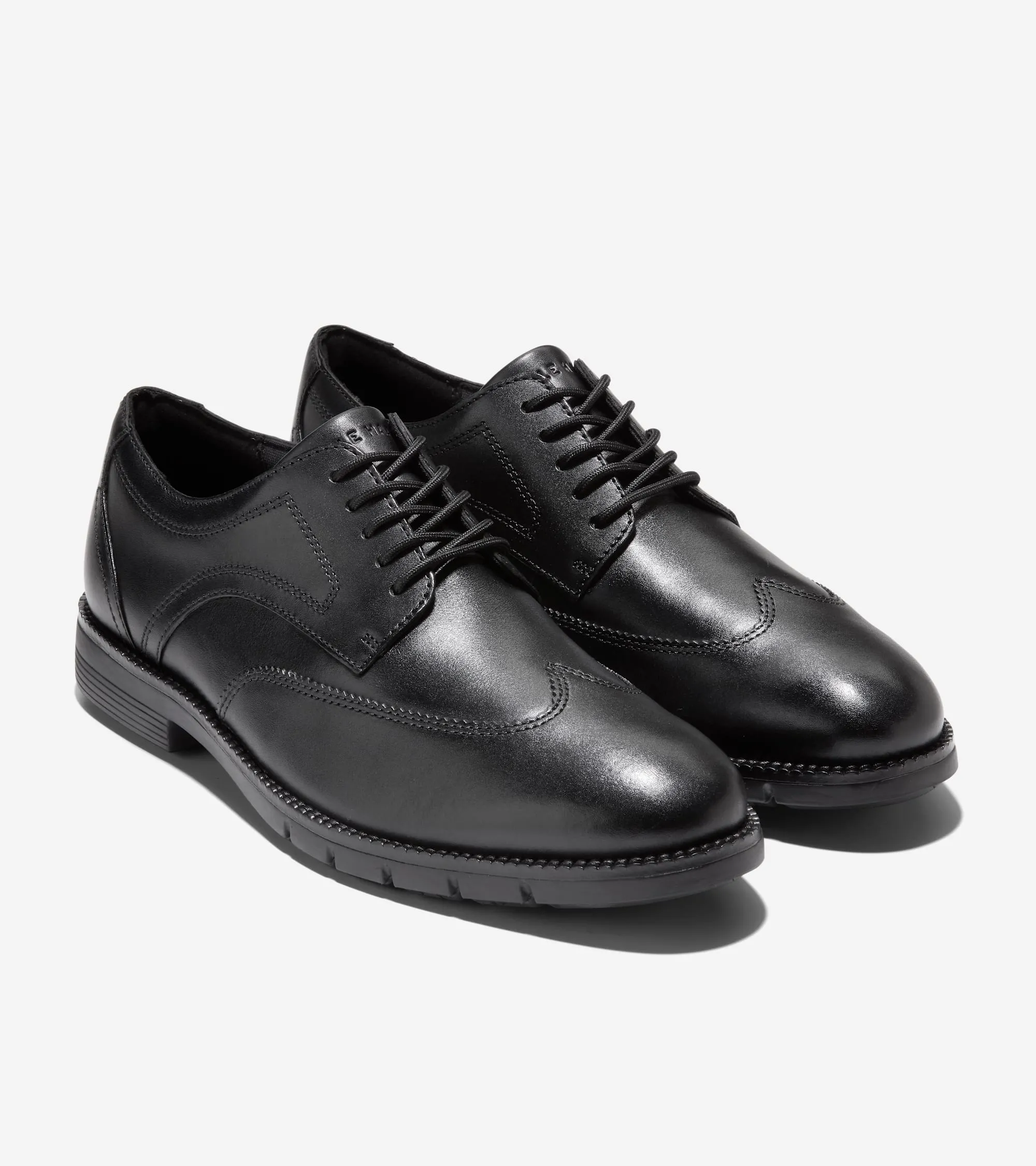 Men's FlexGrand360 Wingtip Oxfords