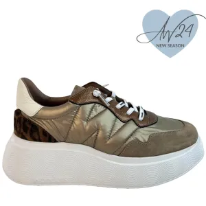Wonders Taupe Leather White Sole Brand Lace Sneakers